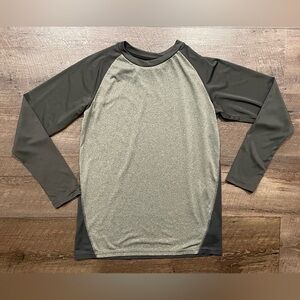Champion Boy’s Gray Athletic Long Sleeve Shirt Size XL